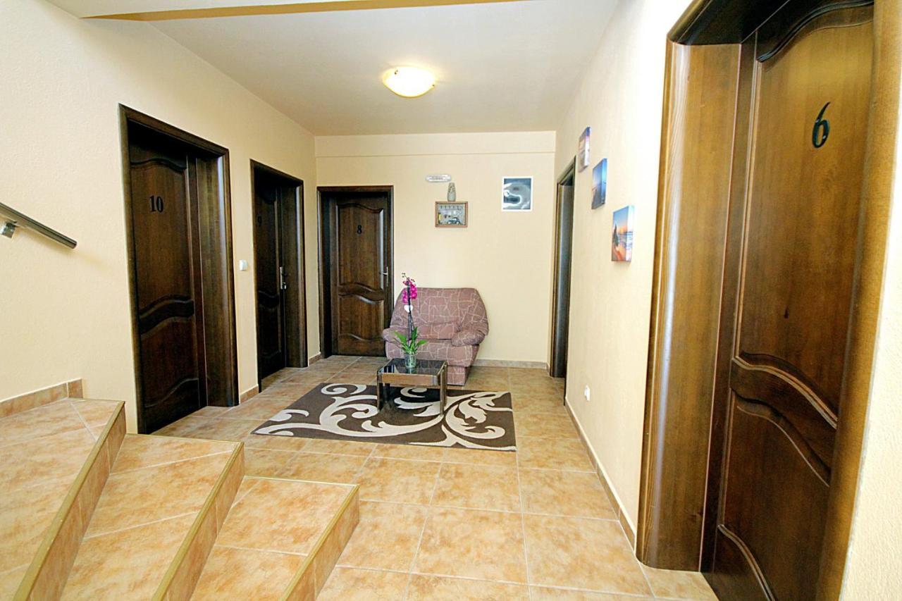 Villa Jupok Бар Экстерьер фото