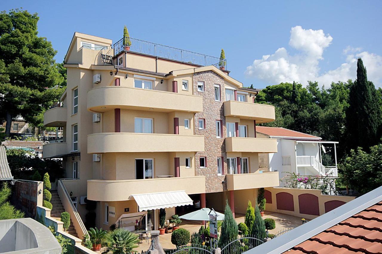 Villa Jupok Бар Экстерьер фото