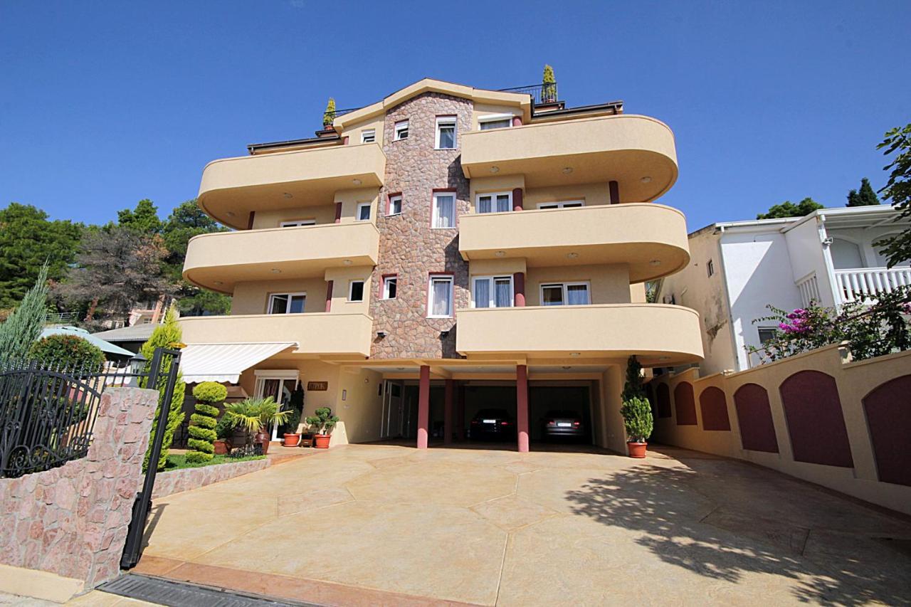 Villa Jupok Бар Экстерьер фото