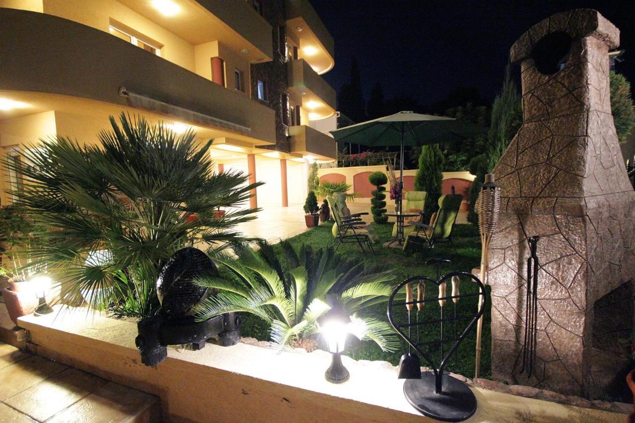 Villa Jupok Бар Экстерьер фото